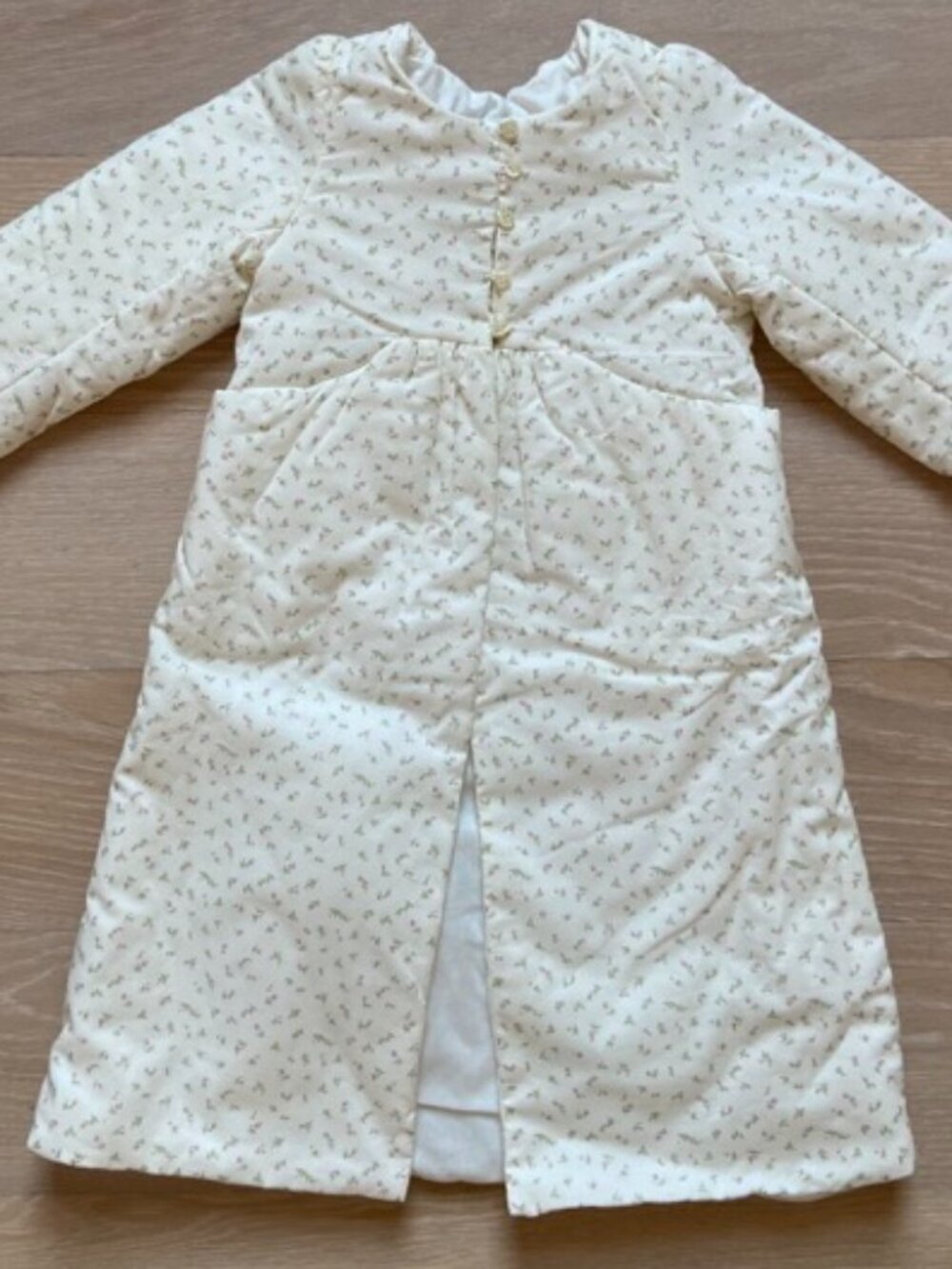 Bonpoint housecoat, 2 yrs old, ivory w/ pink floral print, pearl button closure